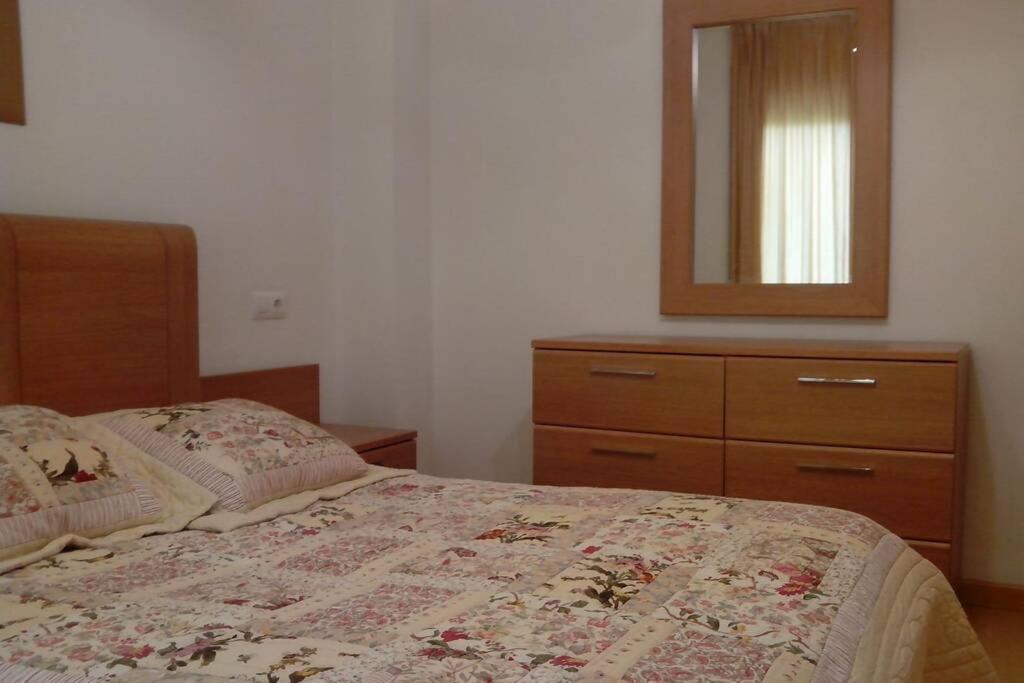 Bonito Apartamento De 3 Hab. Con Jardin Roses Buitenkant foto